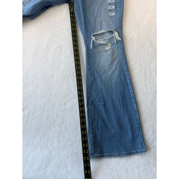 NWT Levis 726 Womens Size 12 Long High Rise Flare Jeans Distressed Light Wash - Picture 7 of 8